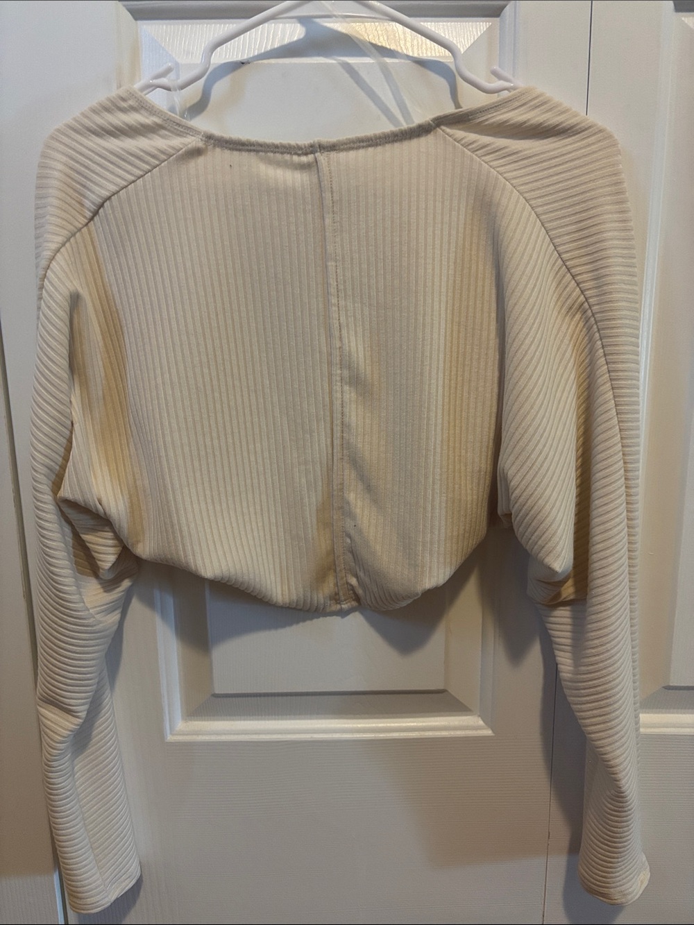 Windsor Ivory Ribbed Cropped Shrug - Picture 7 of 8